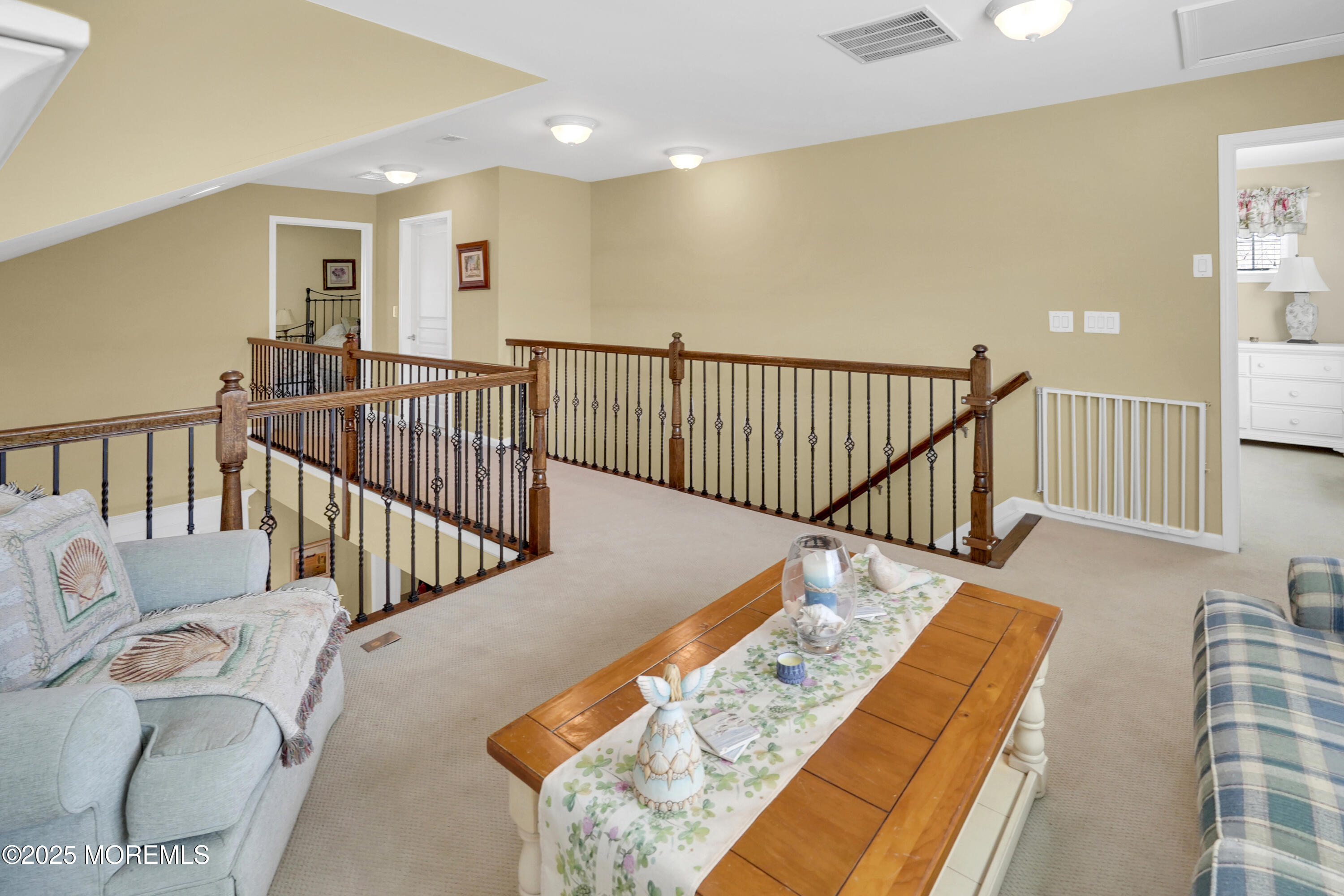 60 E Bosworth Boulevard, Farmingdale, New Jersey image 37