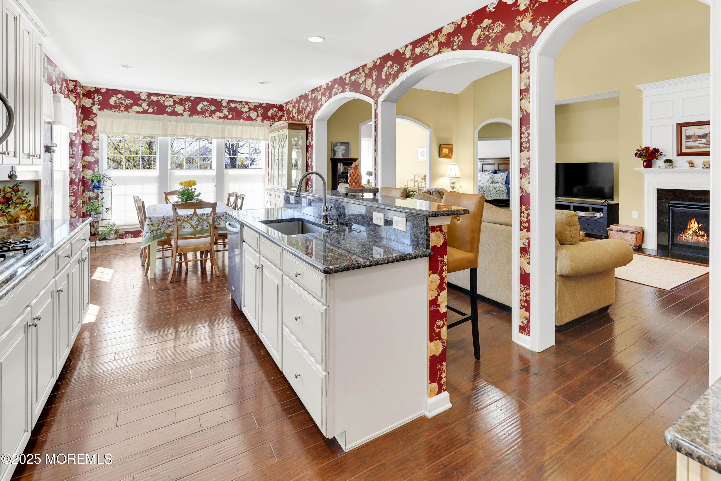 60 E Bosworth Boulevard, Farmingdale, New Jersey image 17