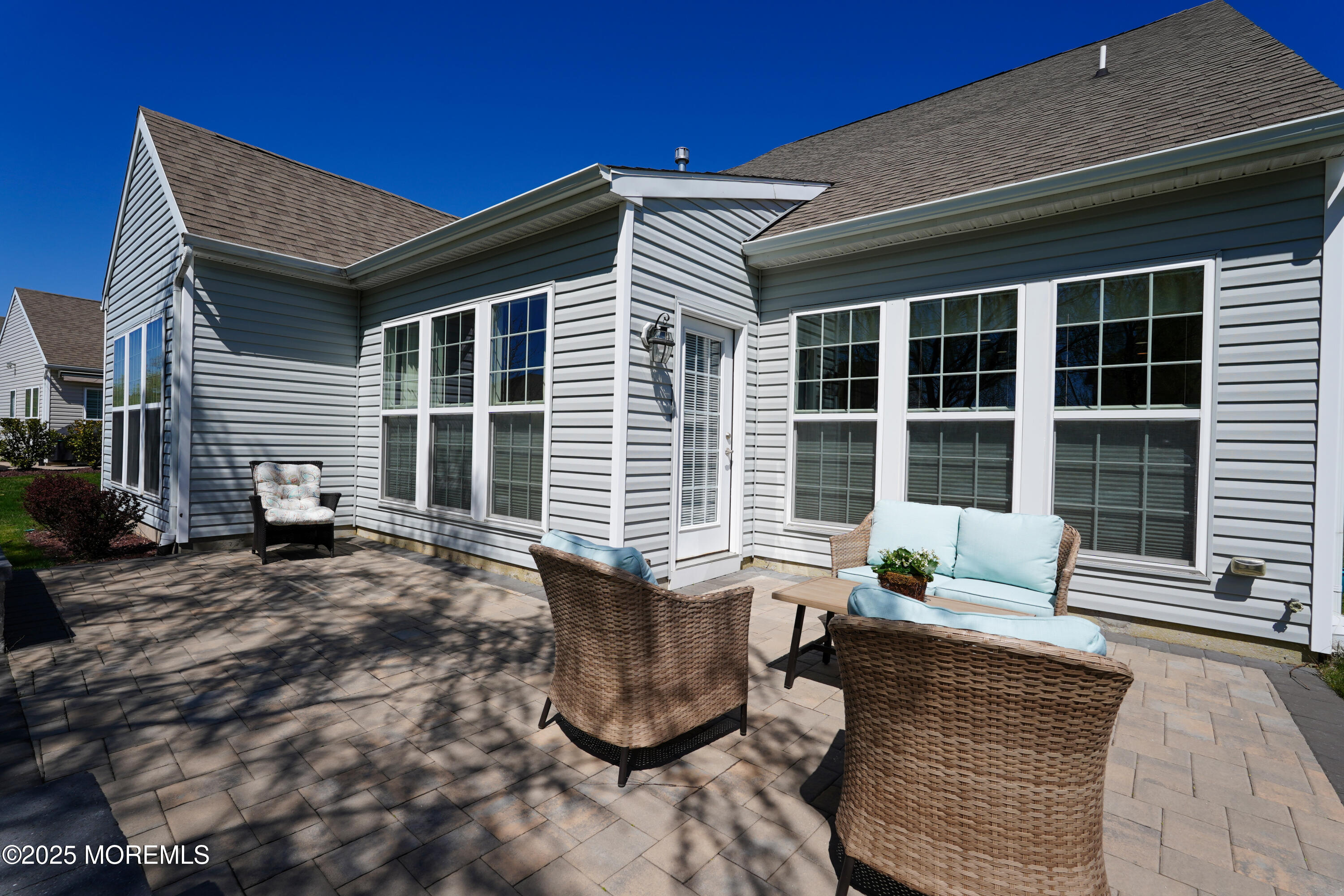 60 E Bosworth Boulevard, Farmingdale, New Jersey image 44