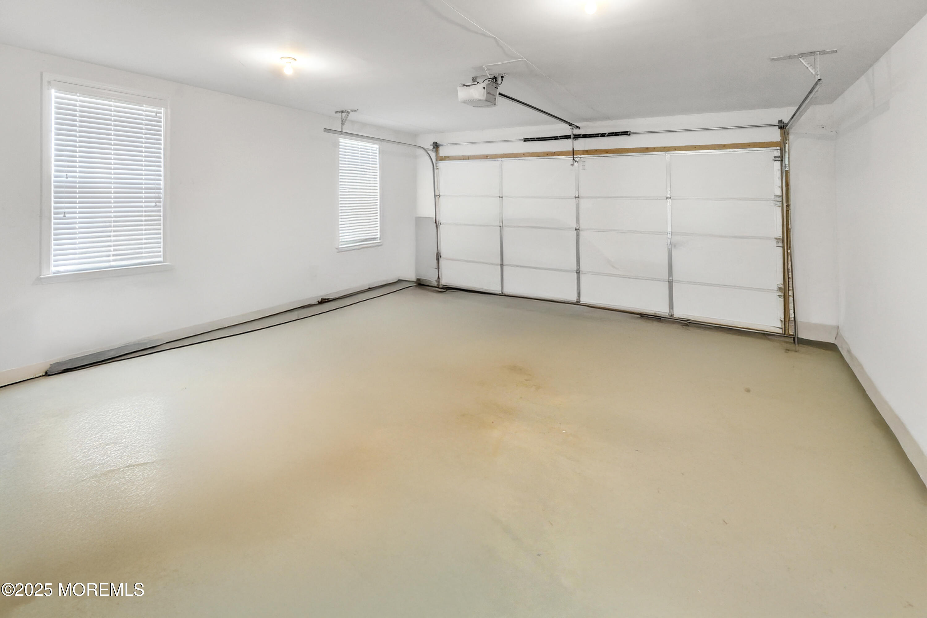 60 E Bosworth Boulevard, Farmingdale, New Jersey image 44