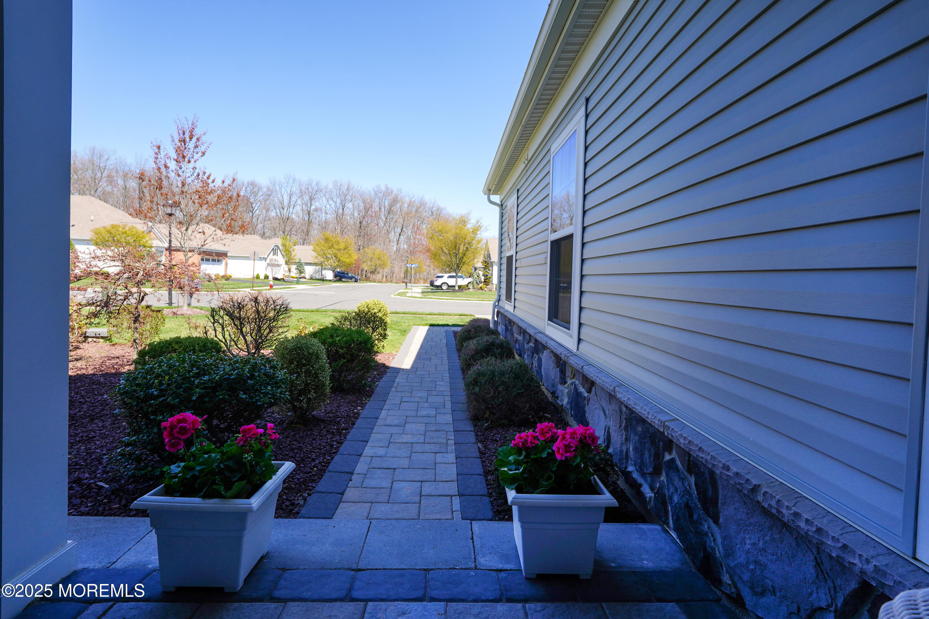 60 E Bosworth Boulevard, Farmingdale, New Jersey image 46