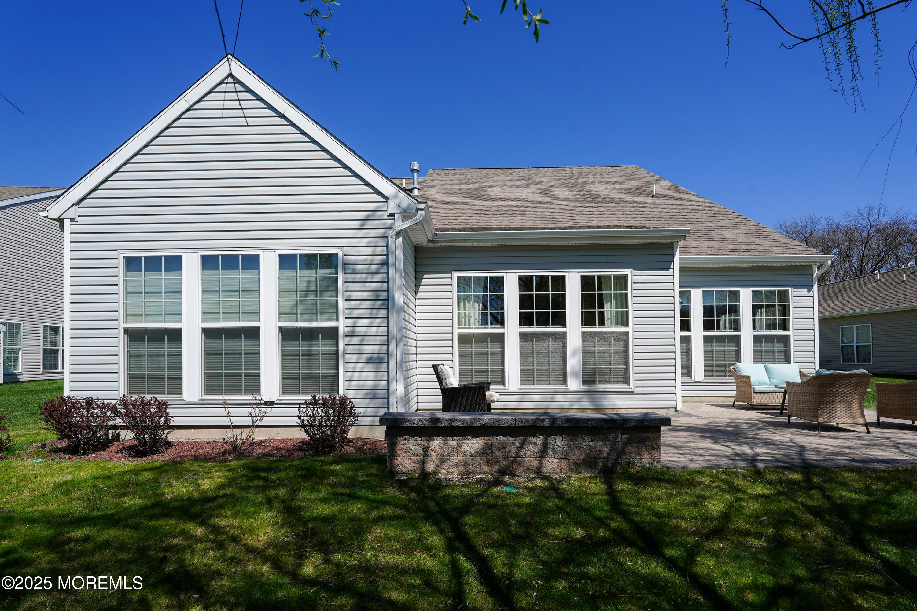 60 E Bosworth Boulevard, Farmingdale, New Jersey image 45