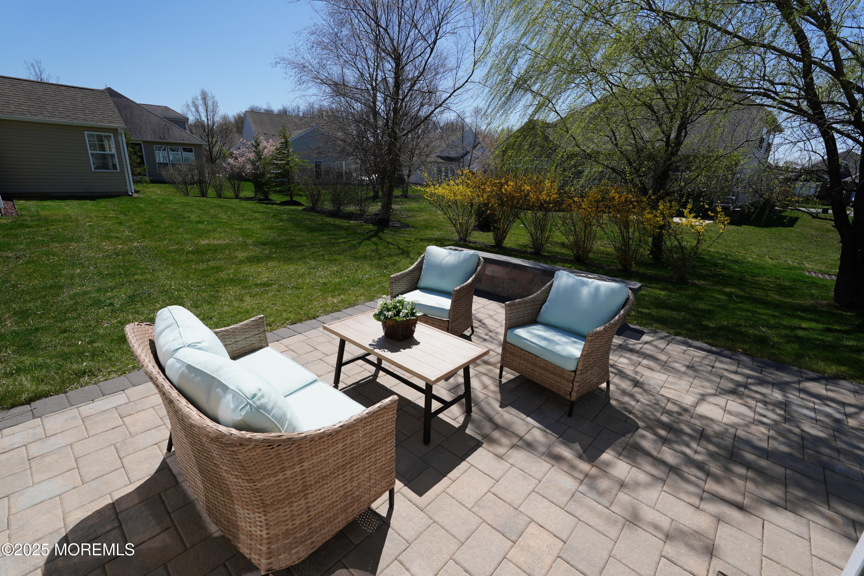 60 E Bosworth Boulevard, Farmingdale, New Jersey image 42