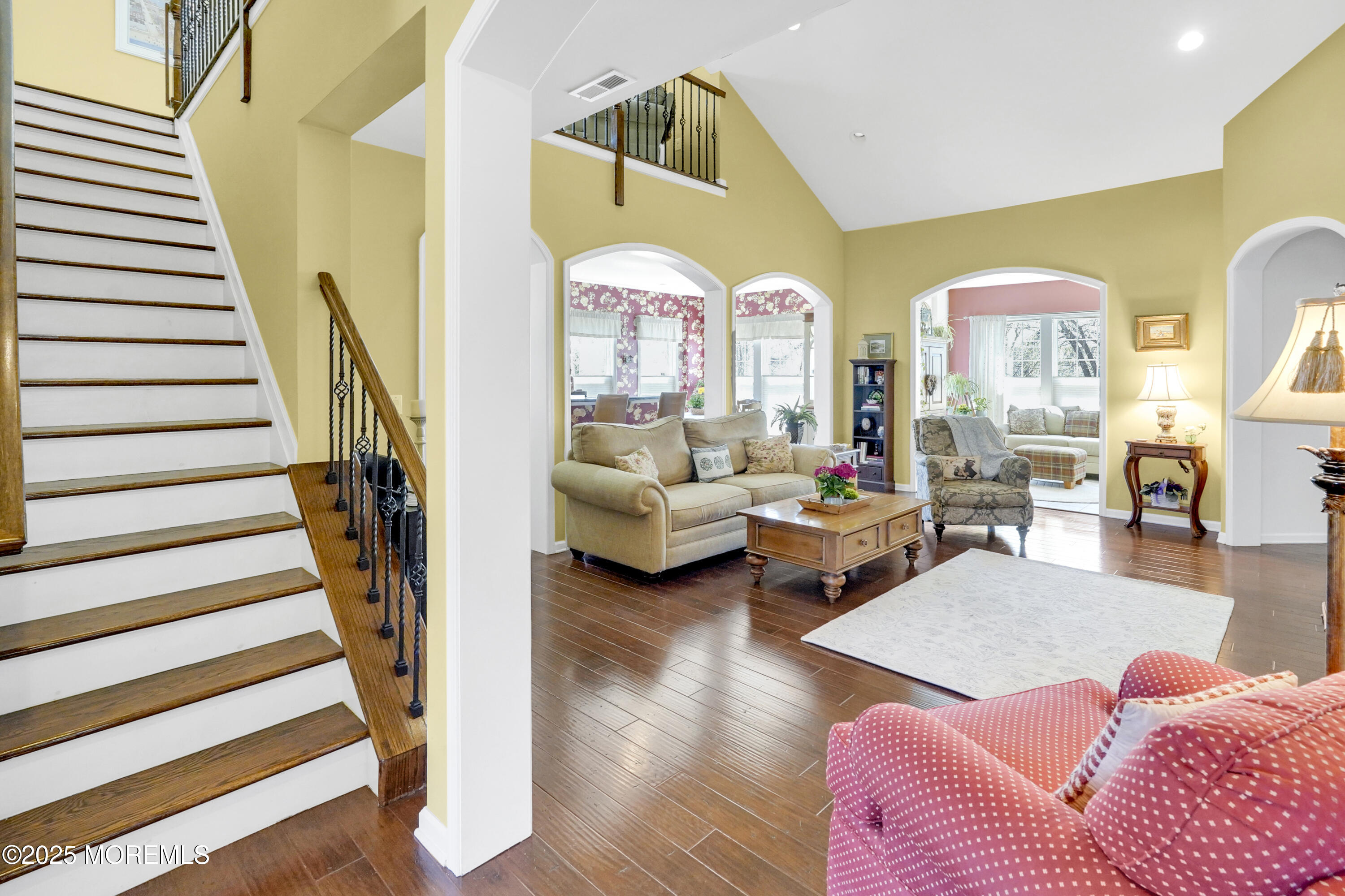 60 E Bosworth Boulevard, Farmingdale, New Jersey image 12