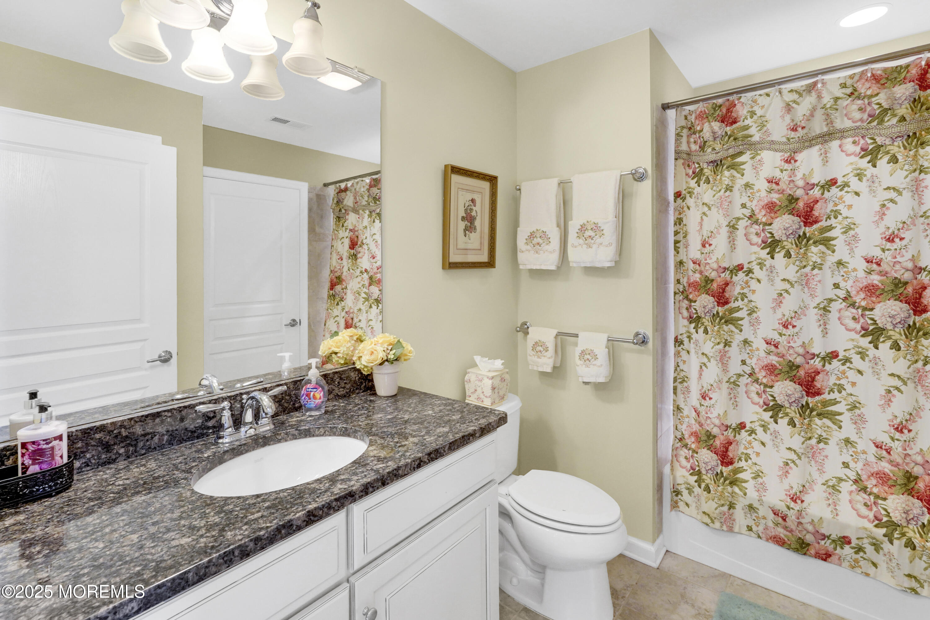 60 E Bosworth Boulevard, Farmingdale, New Jersey image 43