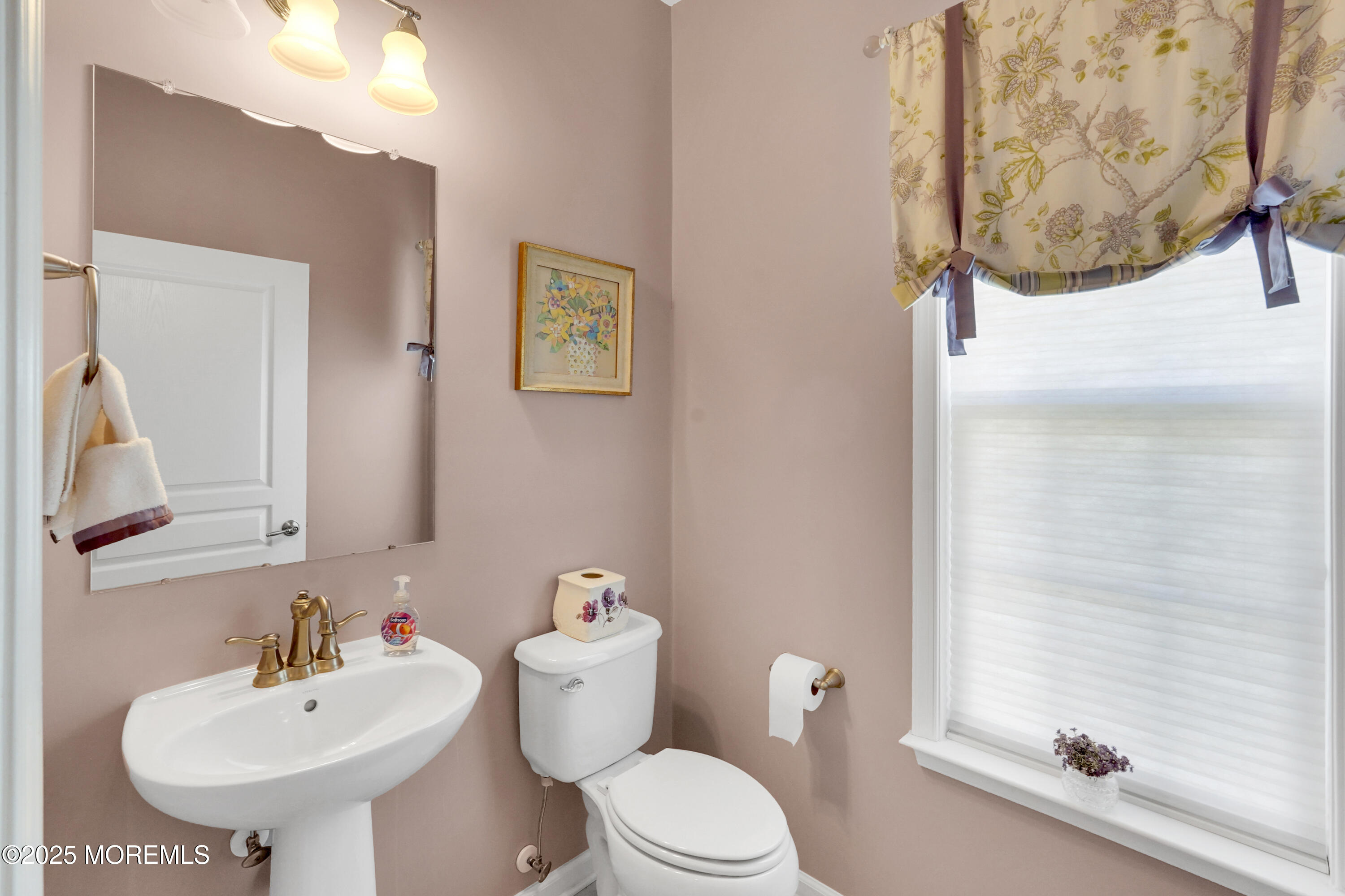 60 E Bosworth Boulevard, Farmingdale, New Jersey image 33