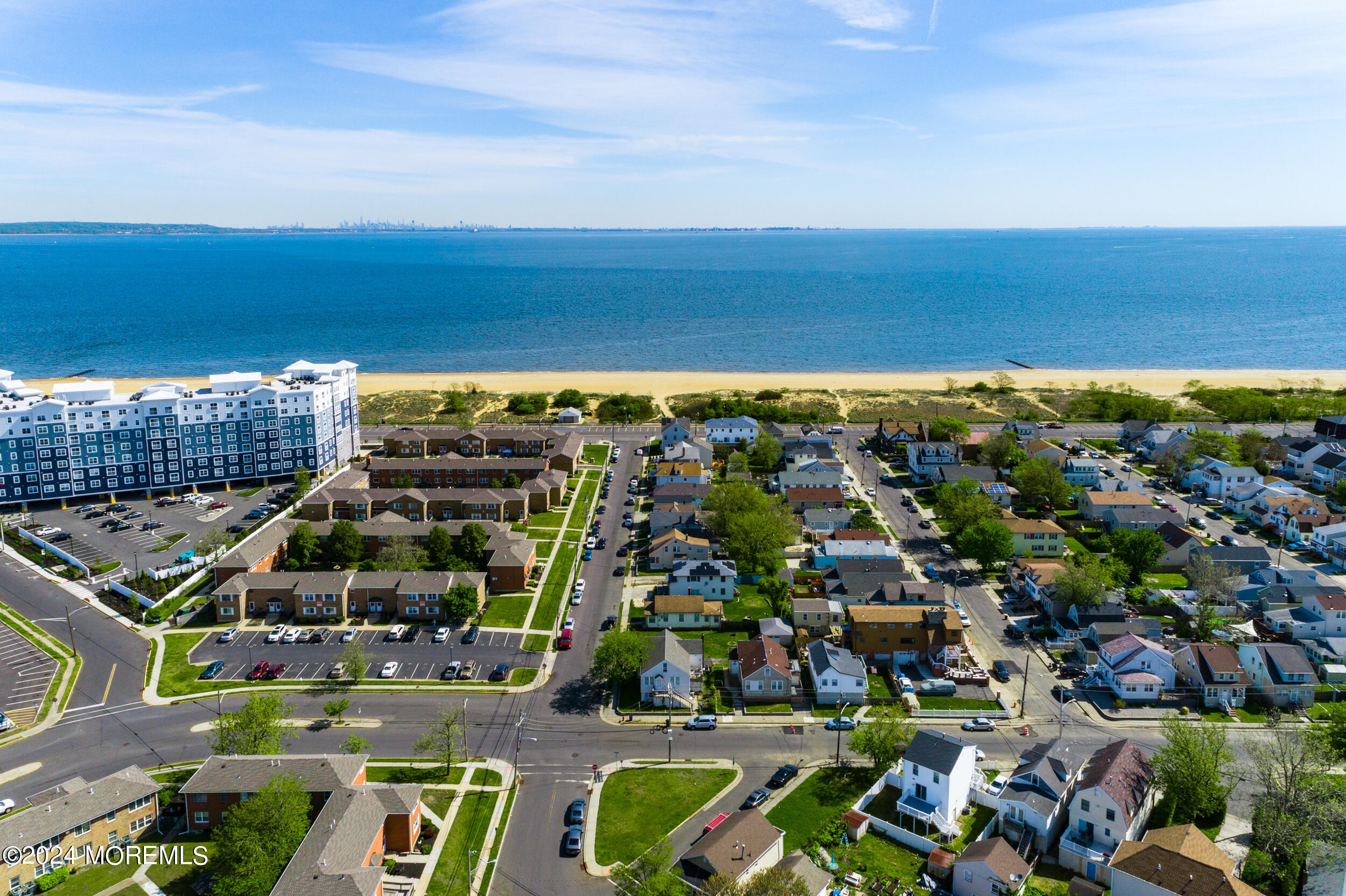 103 Center Avenue, Keansburg, New Jersey image 3