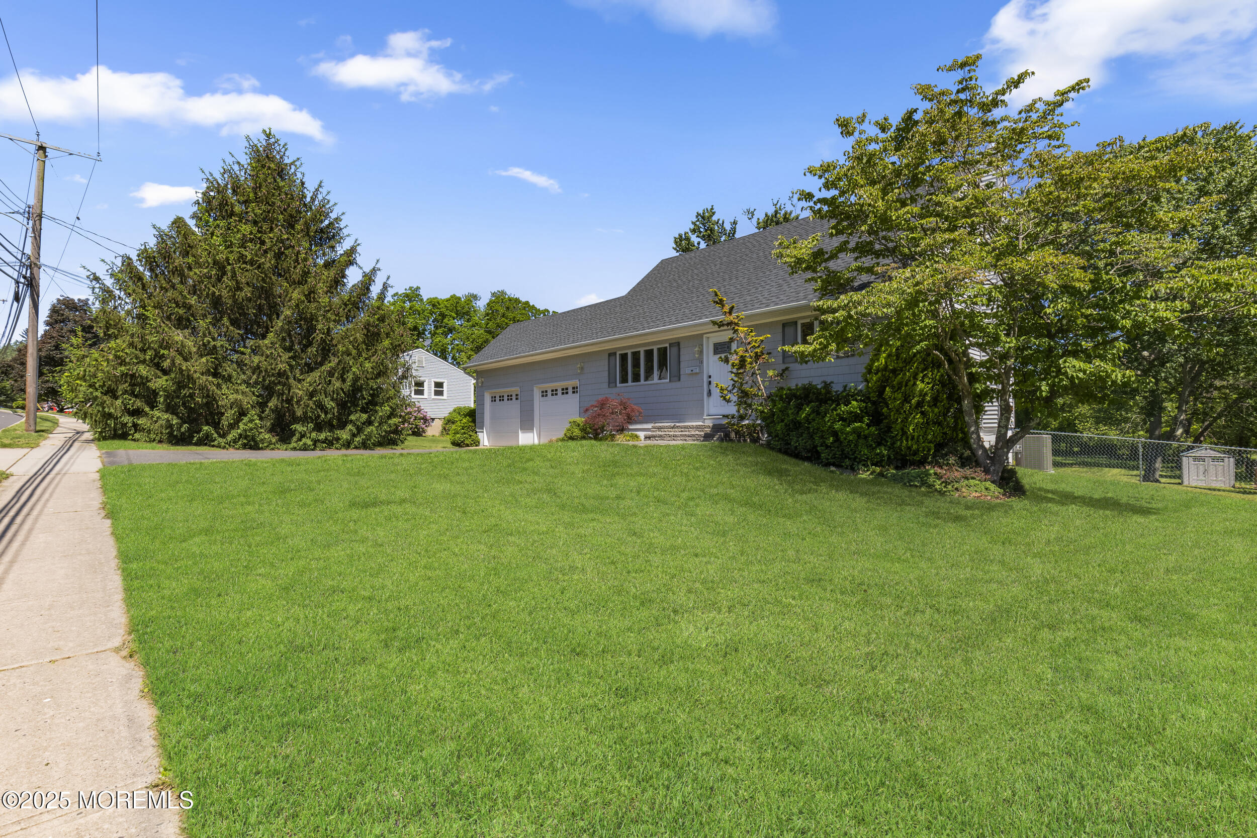 18 Hampton Road, Howell, New Jersey image 3