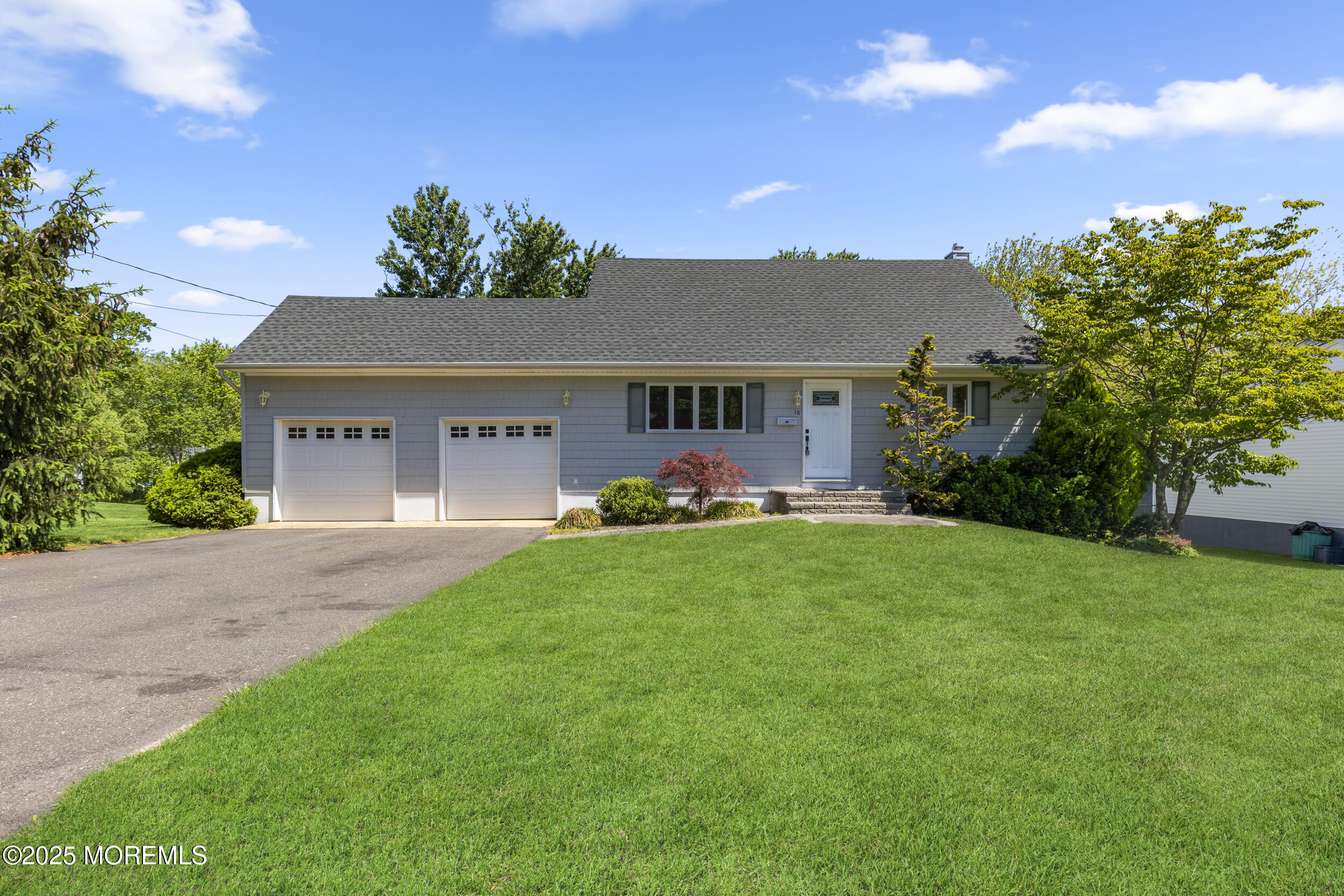 18 Hampton Road, Howell, New Jersey image 2