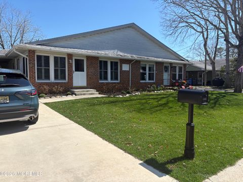 13B Walnut Road Manahawkin NJ 08050