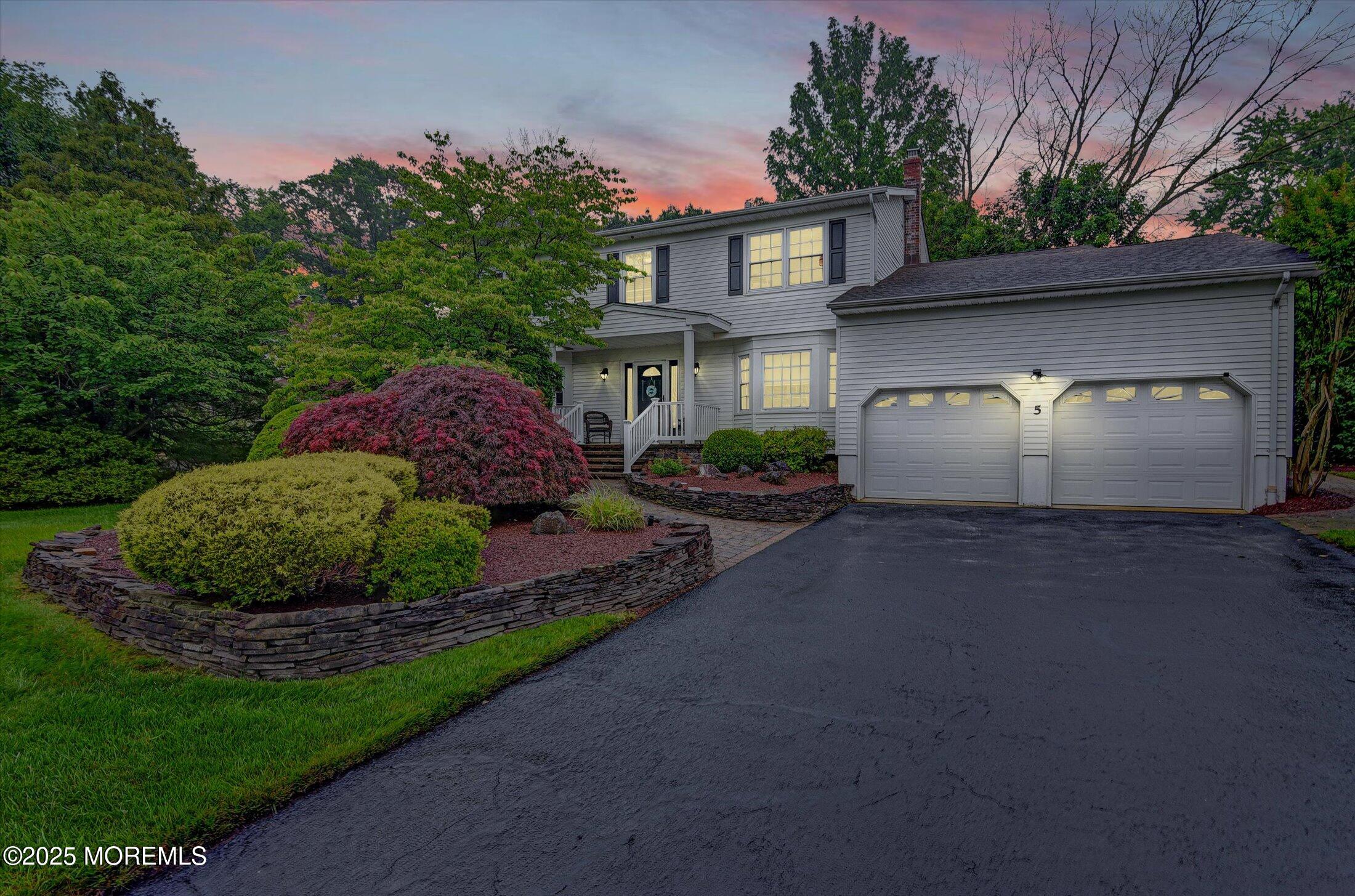 5 Foxboro Lane