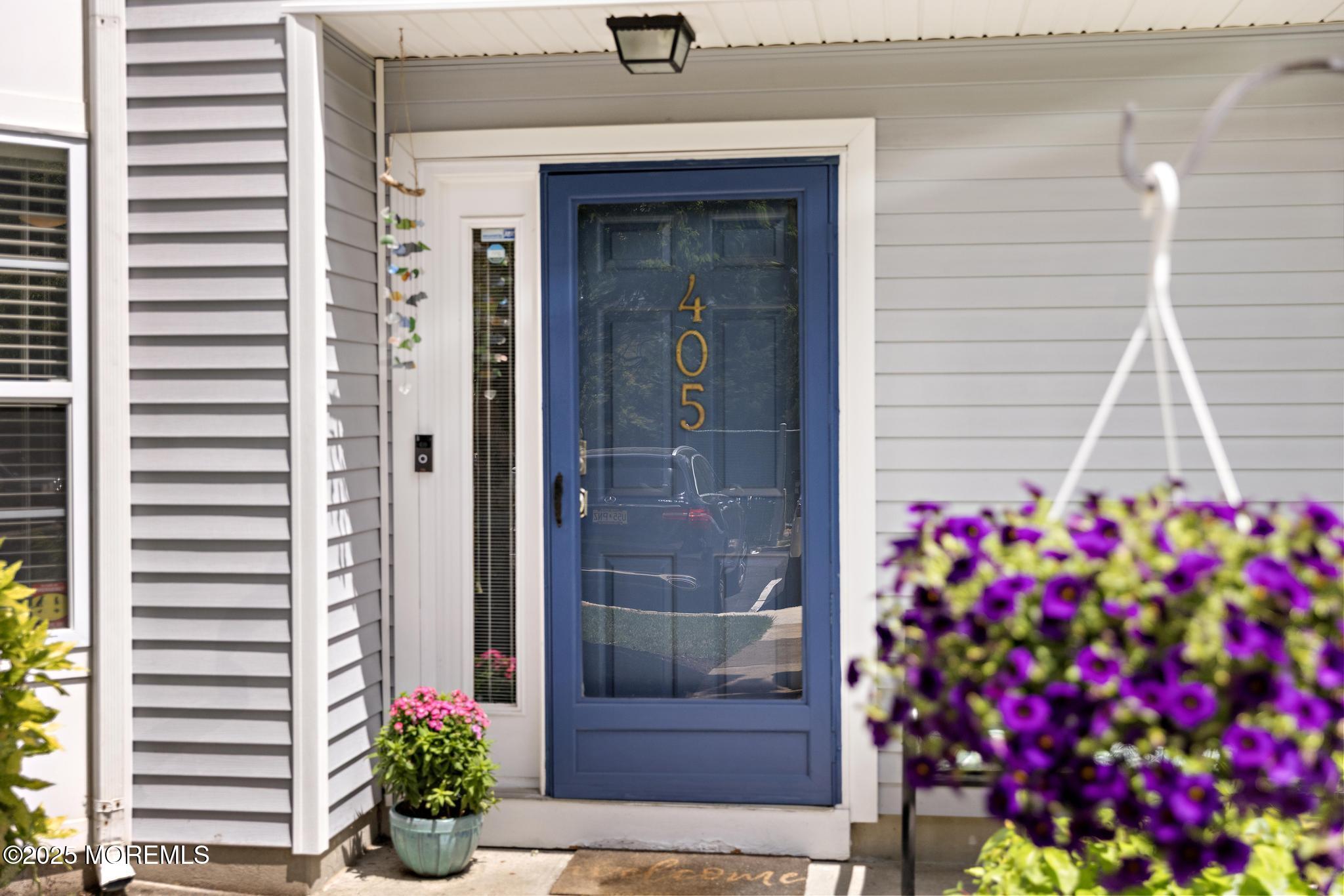 405 Hampton Court #15-4, Manalapan, New Jersey image 4