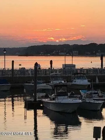 Lake Como, New Jersey 07719, United States, 5 Bedrooms Bedrooms, ,4 BathroomsBathrooms,Residential,Active,255225