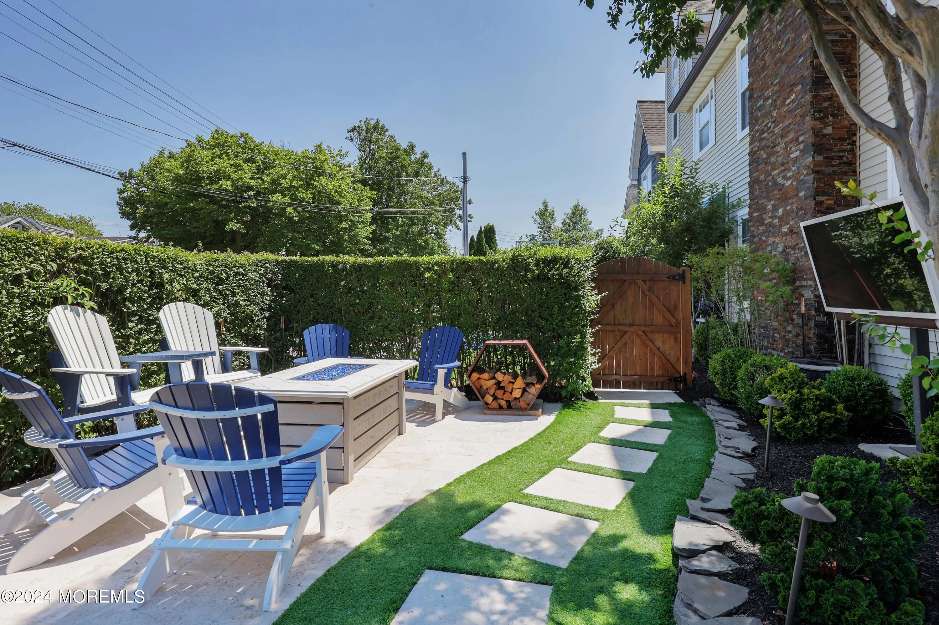 Lake Como, New Jersey 07719, United States, 5 Bedrooms Bedrooms, ,4 BathroomsBathrooms,Residential,Active,255225