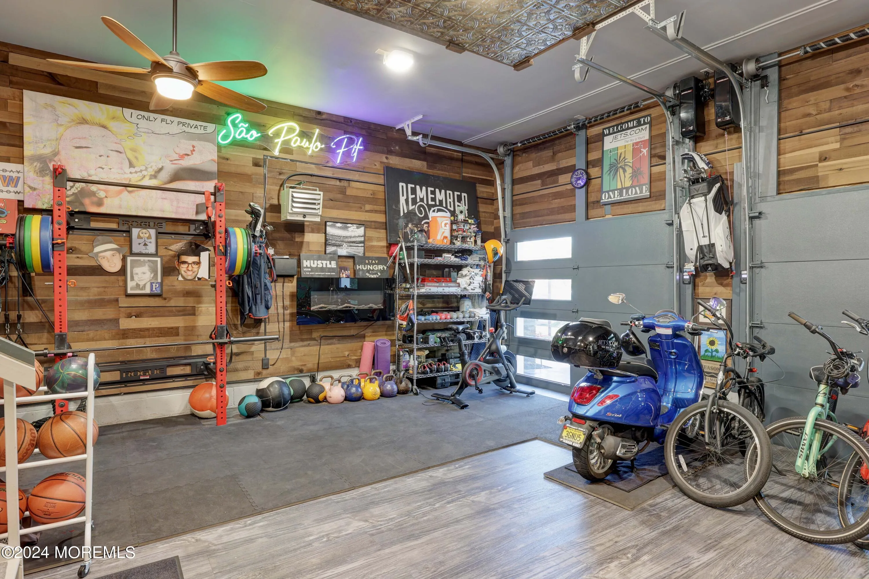 Lake Como, New Jersey 07719, United States, 5 Bedrooms Bedrooms, ,4 BathroomsBathrooms,Residential,Active,255225