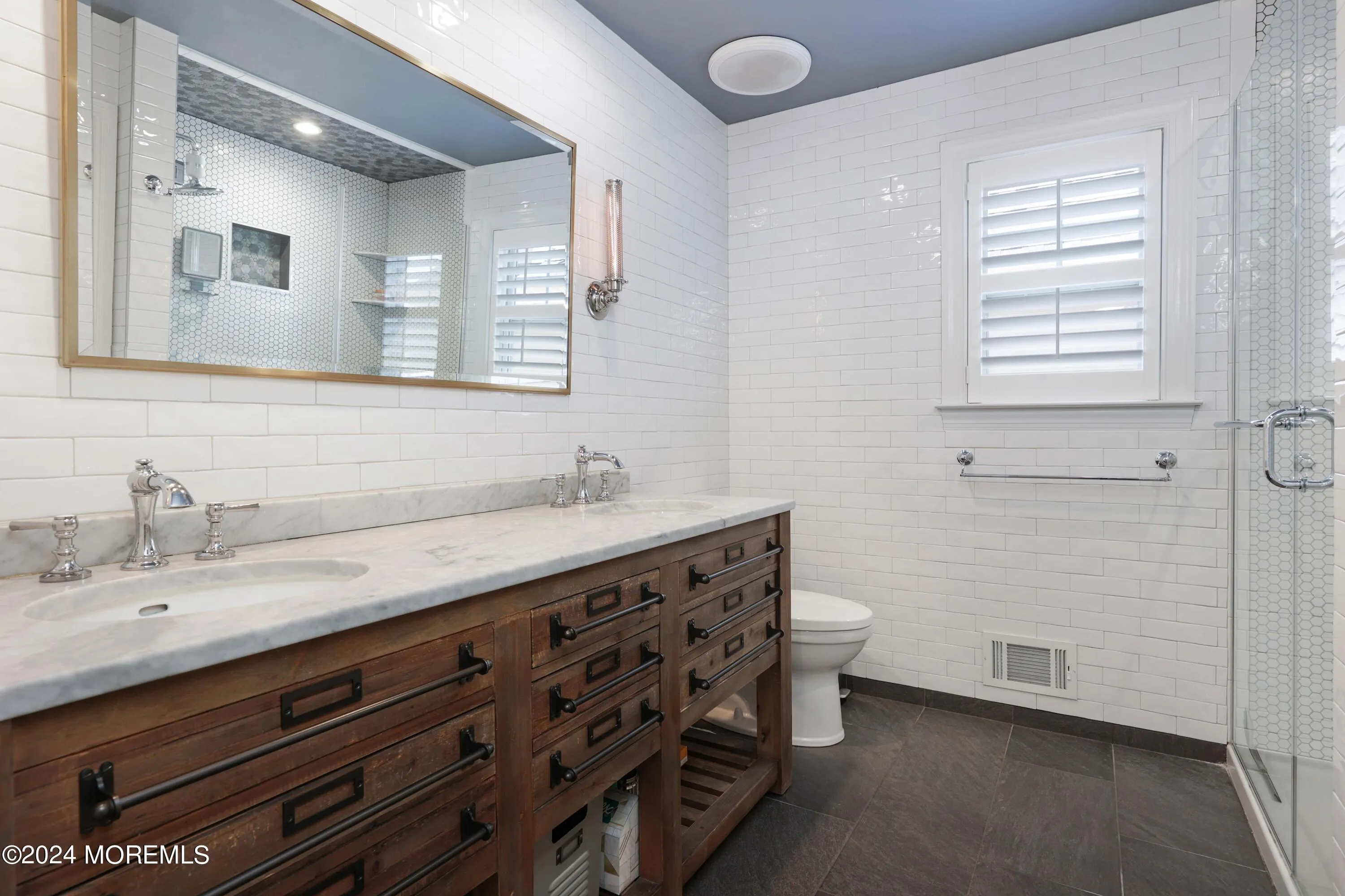 Lake Como, New Jersey 07719, United States, 5 Bedrooms Bedrooms, ,4 BathroomsBathrooms,Residential,Active,255225