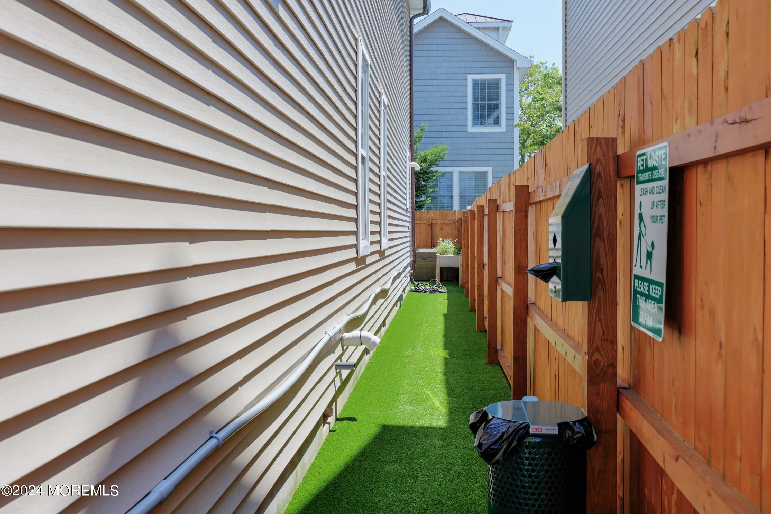 Lake Como, New Jersey 07719, United States, 5 Bedrooms Bedrooms, ,4 BathroomsBathrooms,Residential,Active,255225