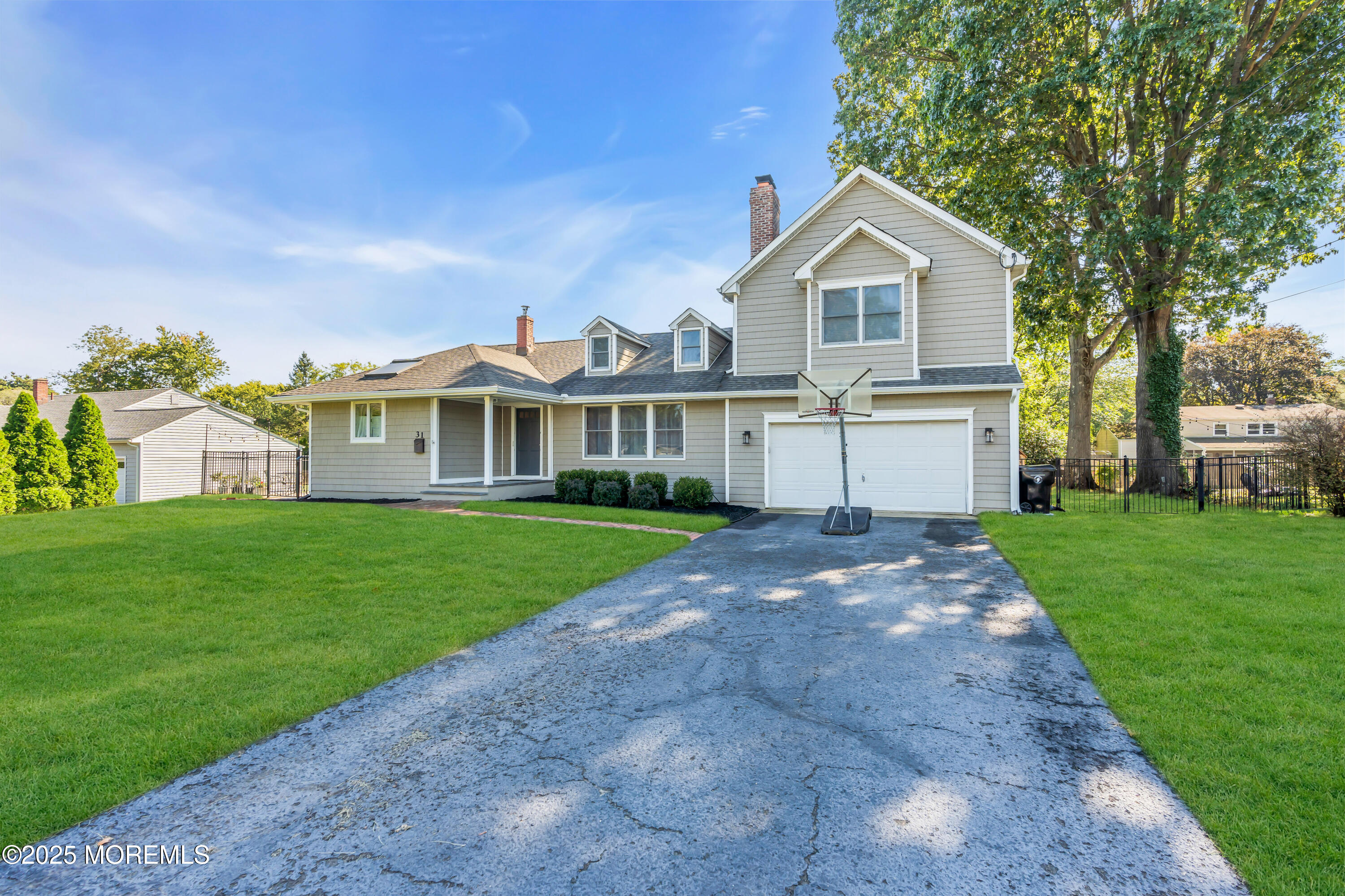 31 Rosalie Avenue
