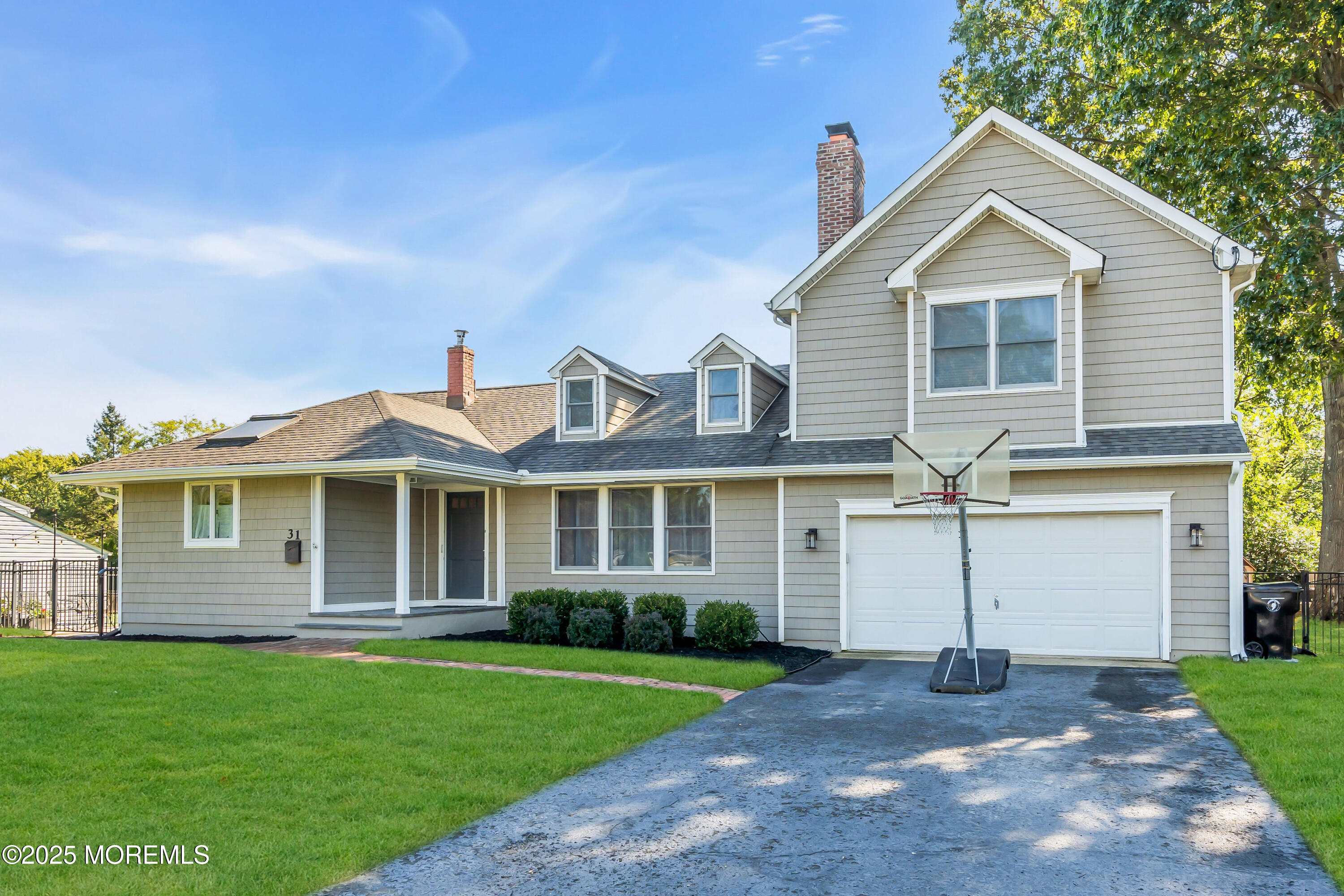 31 Rosalie Avenue