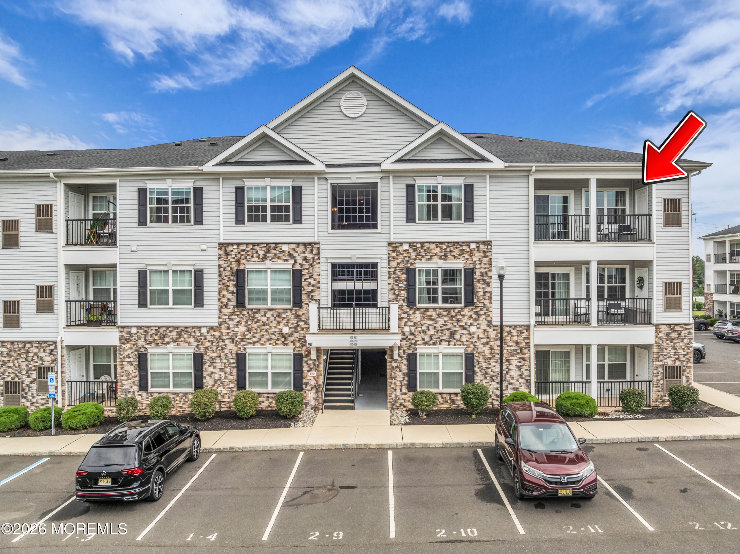 637 Marion Lane 637