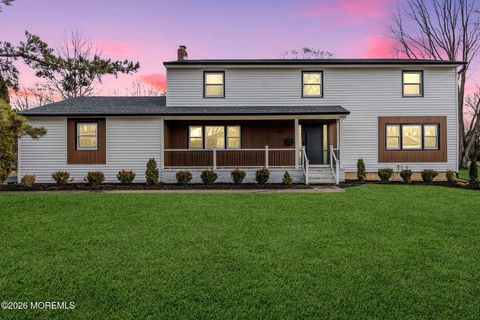 Homes For Sale - 44 Portage Drive<br/> Freehold, NJ 07728