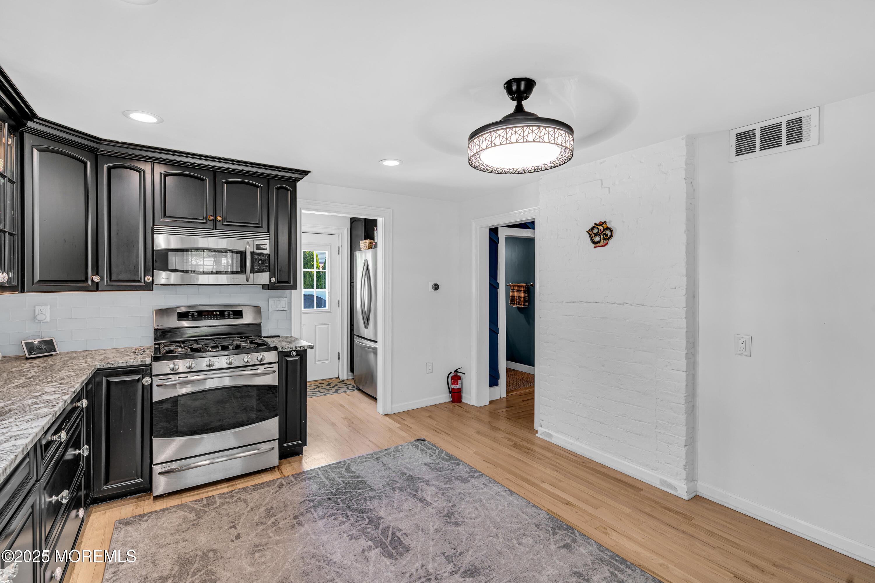 125 Broad Street, Eatontown, New Jersey image 13