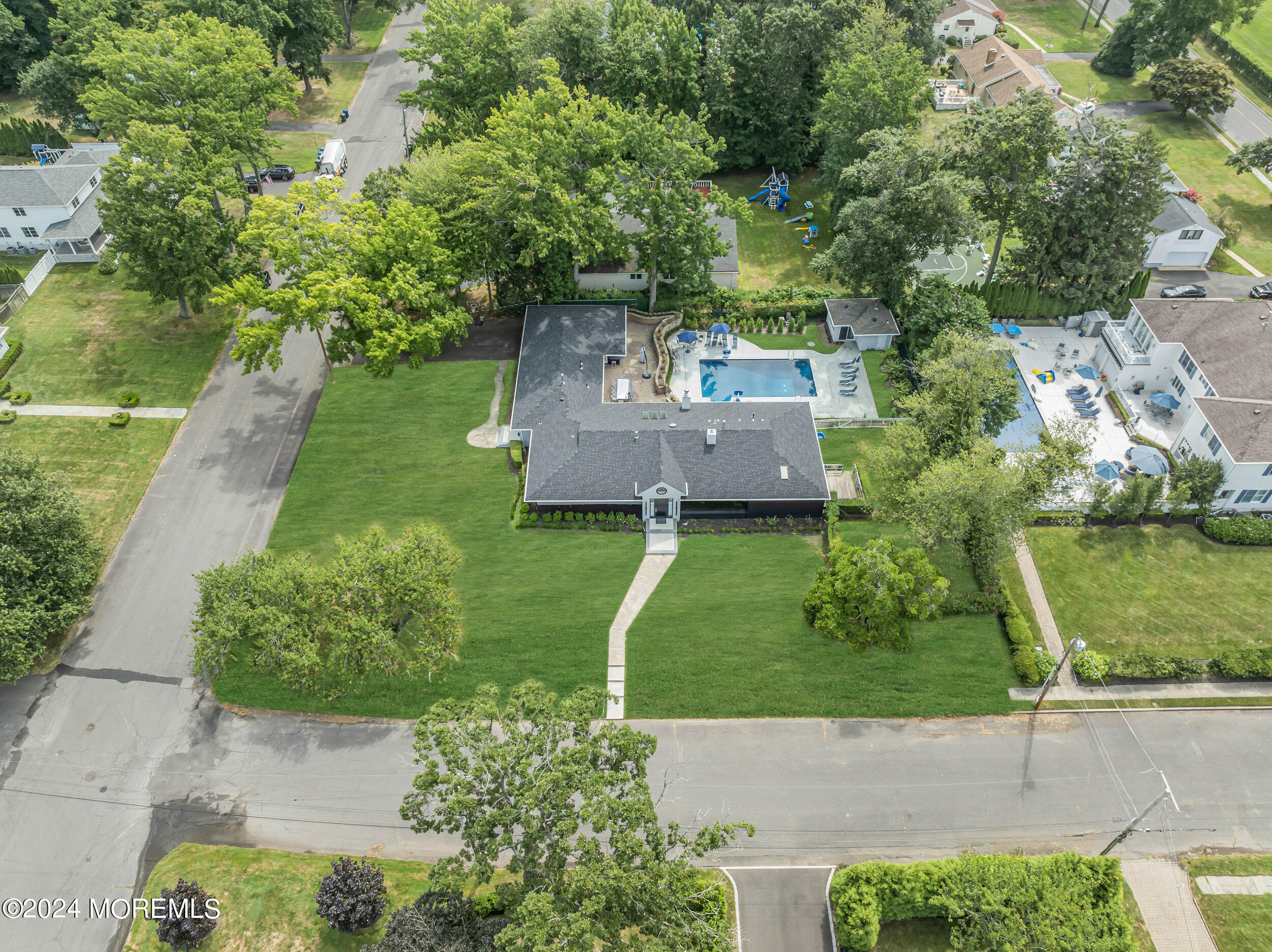 150 Sheridan Avenue