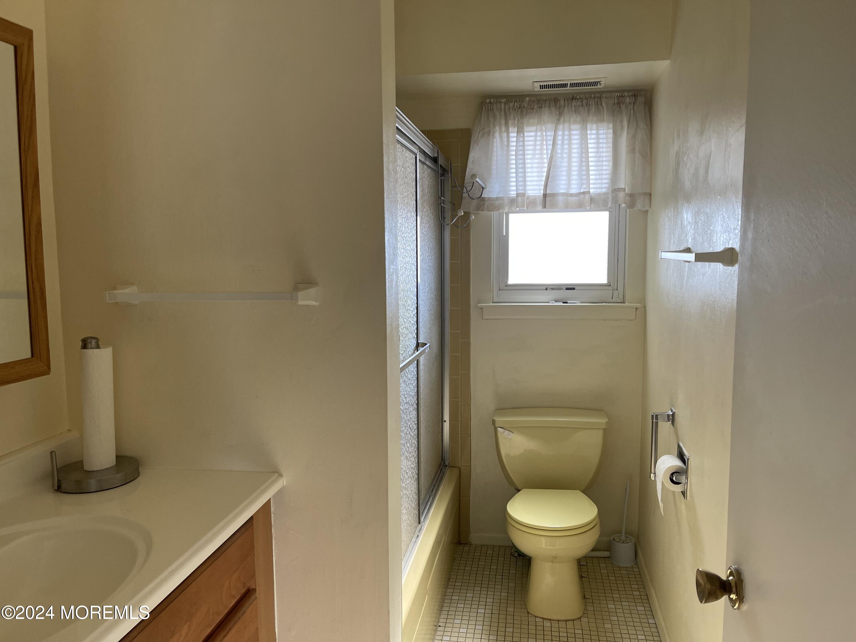 2 Maine Court #772, Matawan, New Jersey image 7