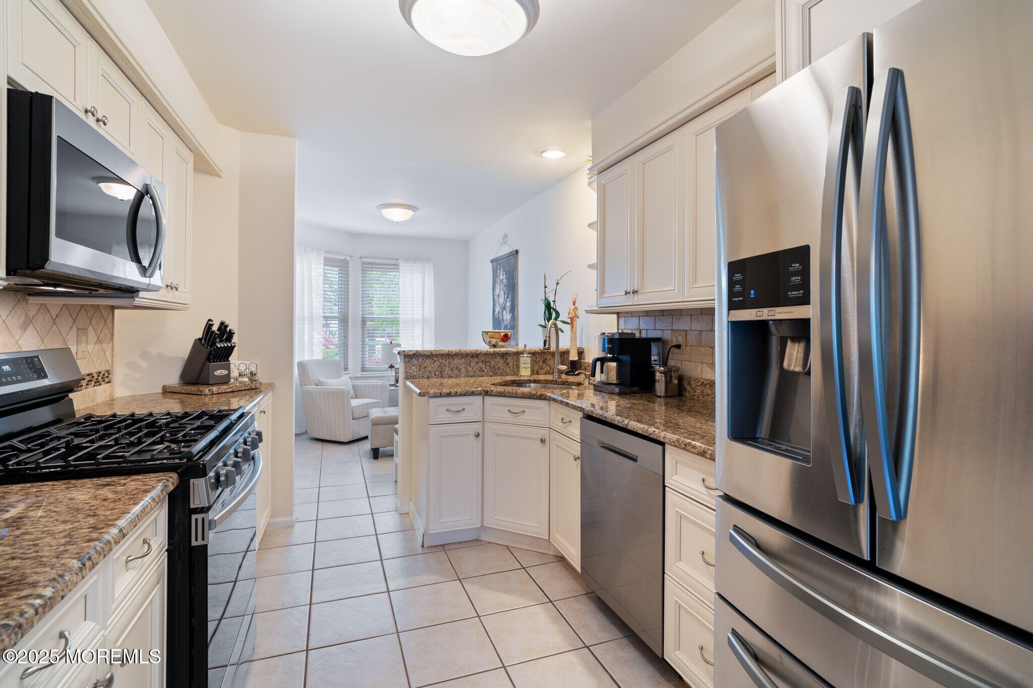 118 Rumford Way, Manalapan, New Jersey image 8