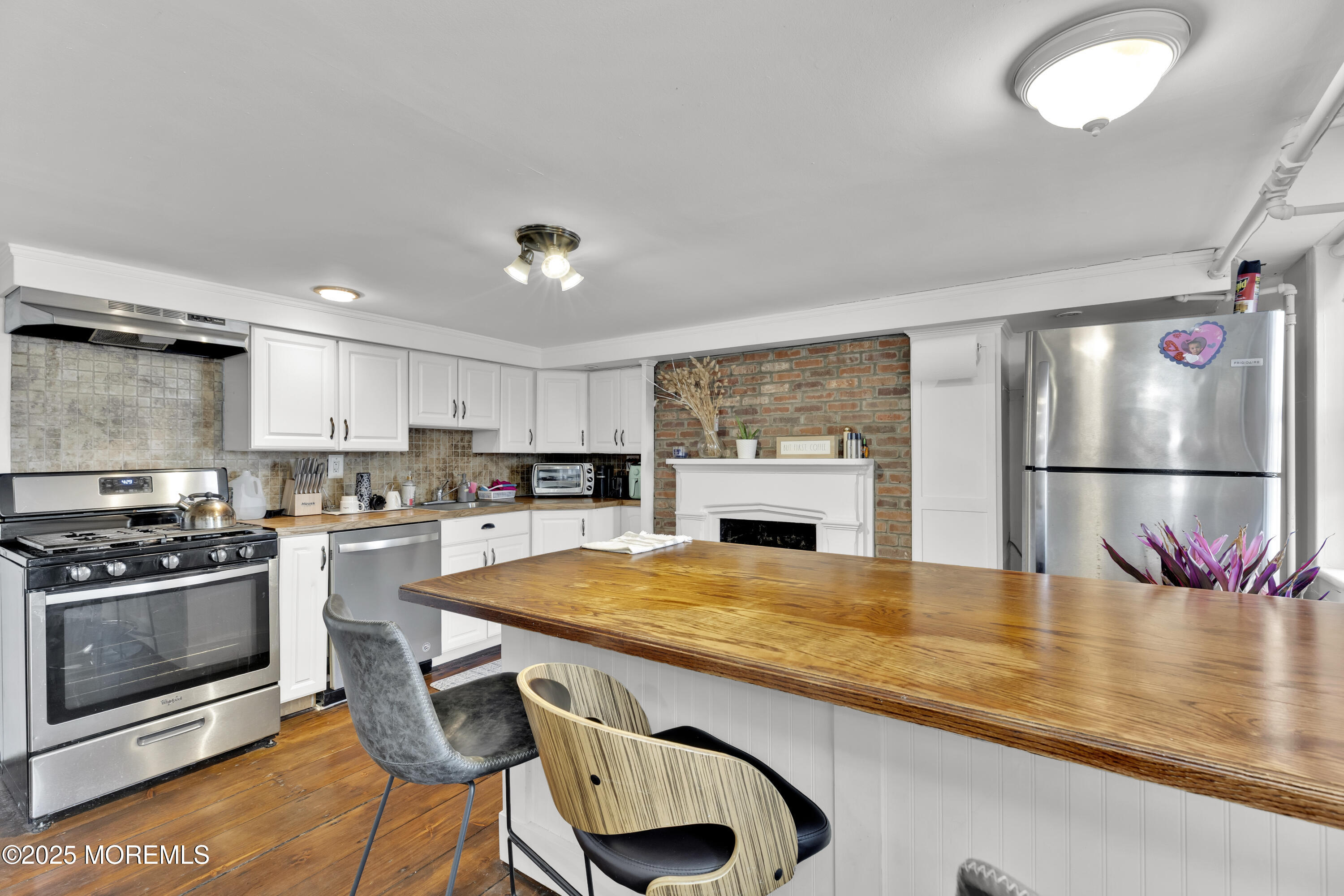 162 Broad Street, Keyport, New Jersey image 23