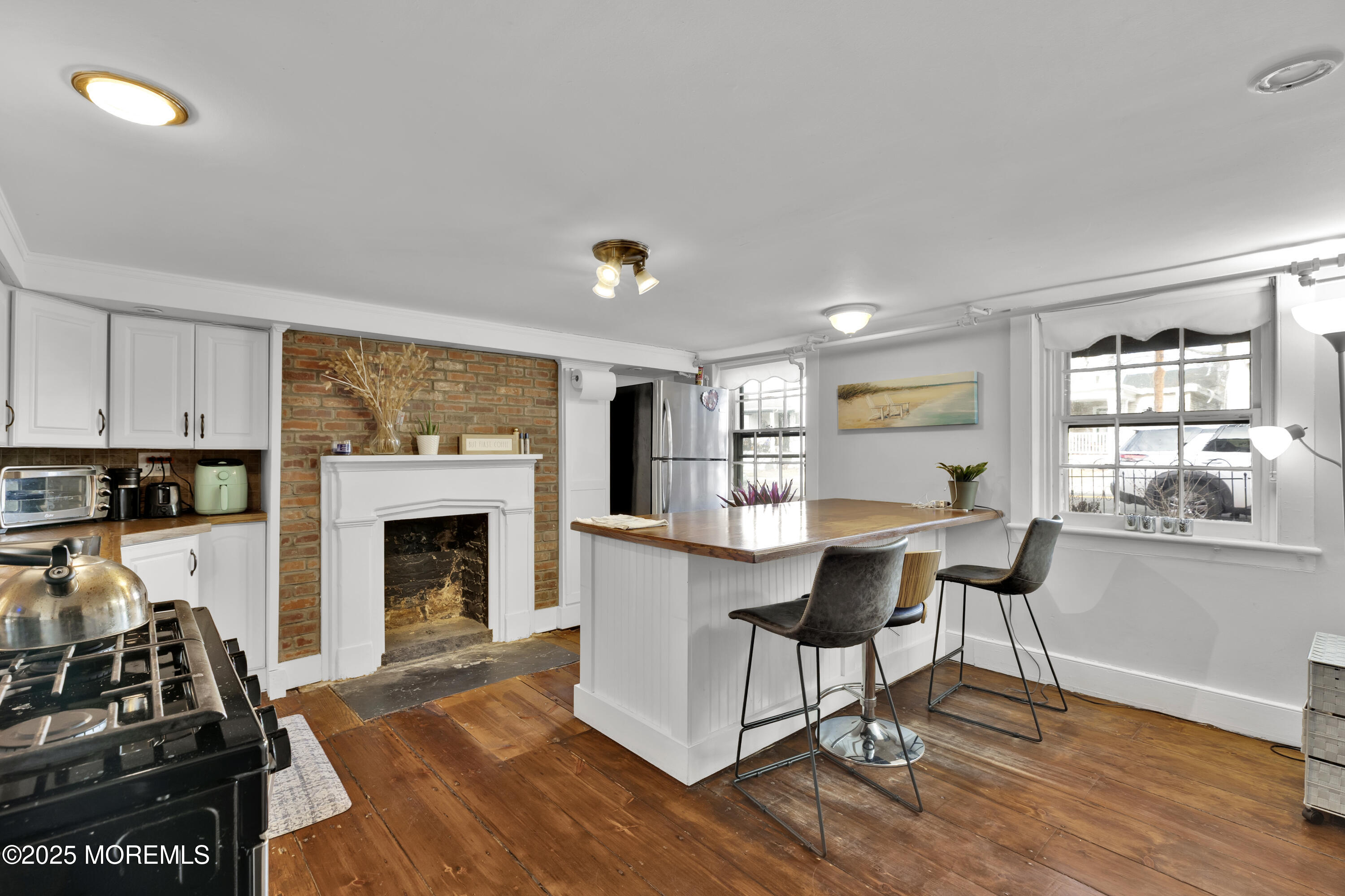 162 Broad Street, Keyport, New Jersey image 24