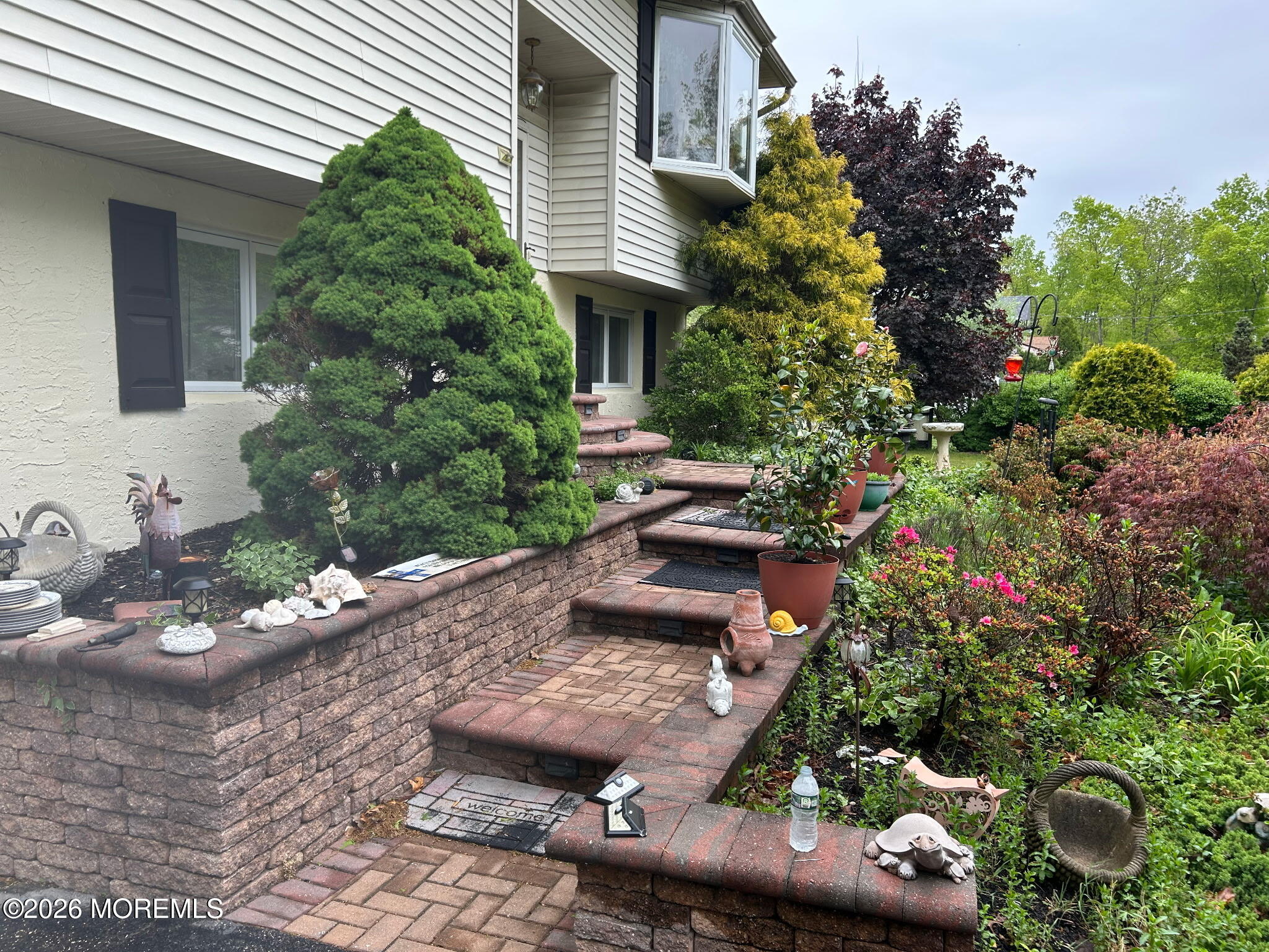 646 Salem Avenue
