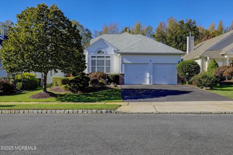 9 Gainsborough Court Manalapan NJ 07726