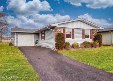 Photo of 203 Blake Circle, Brick, NJ 08724 (MLS # 22601485)