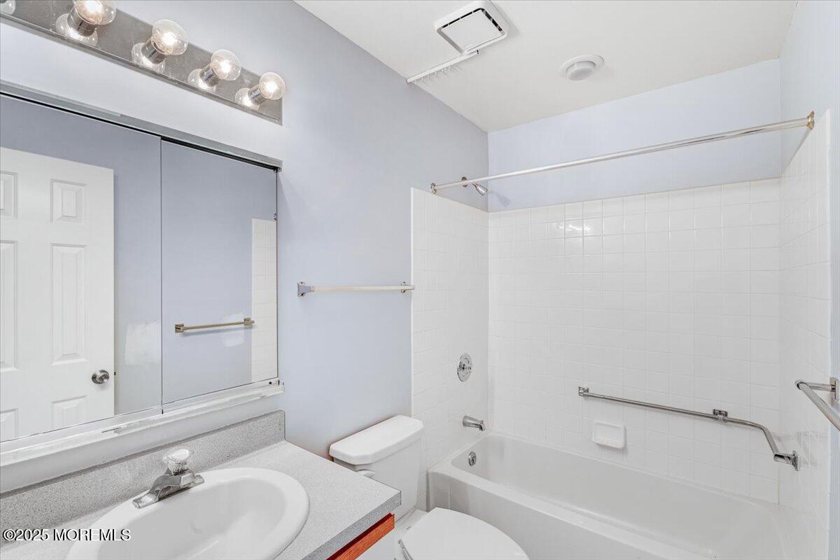 729 Mt Vernon Road #B, Monroe Township, New Jersey image 22