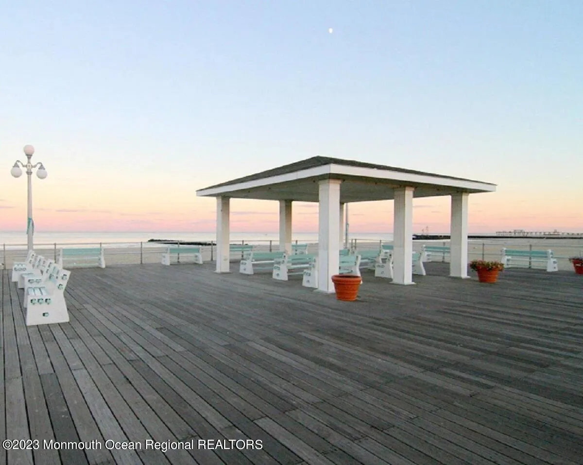 Avon-By-The-Sea, New Jersey 07717, United States, 3 Bedrooms Bedrooms, ,2 BathroomsBathrooms,Residential,Active,25136