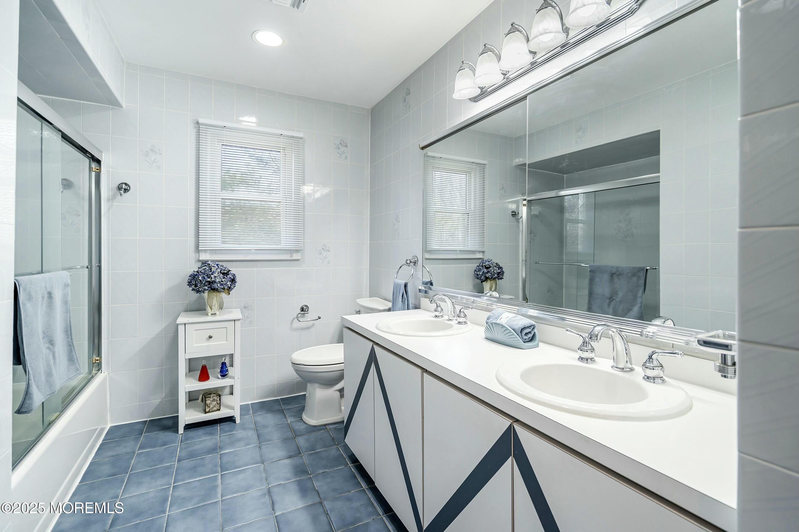 57 W Canadian Woods Road, Manalapan, New Jersey image 26