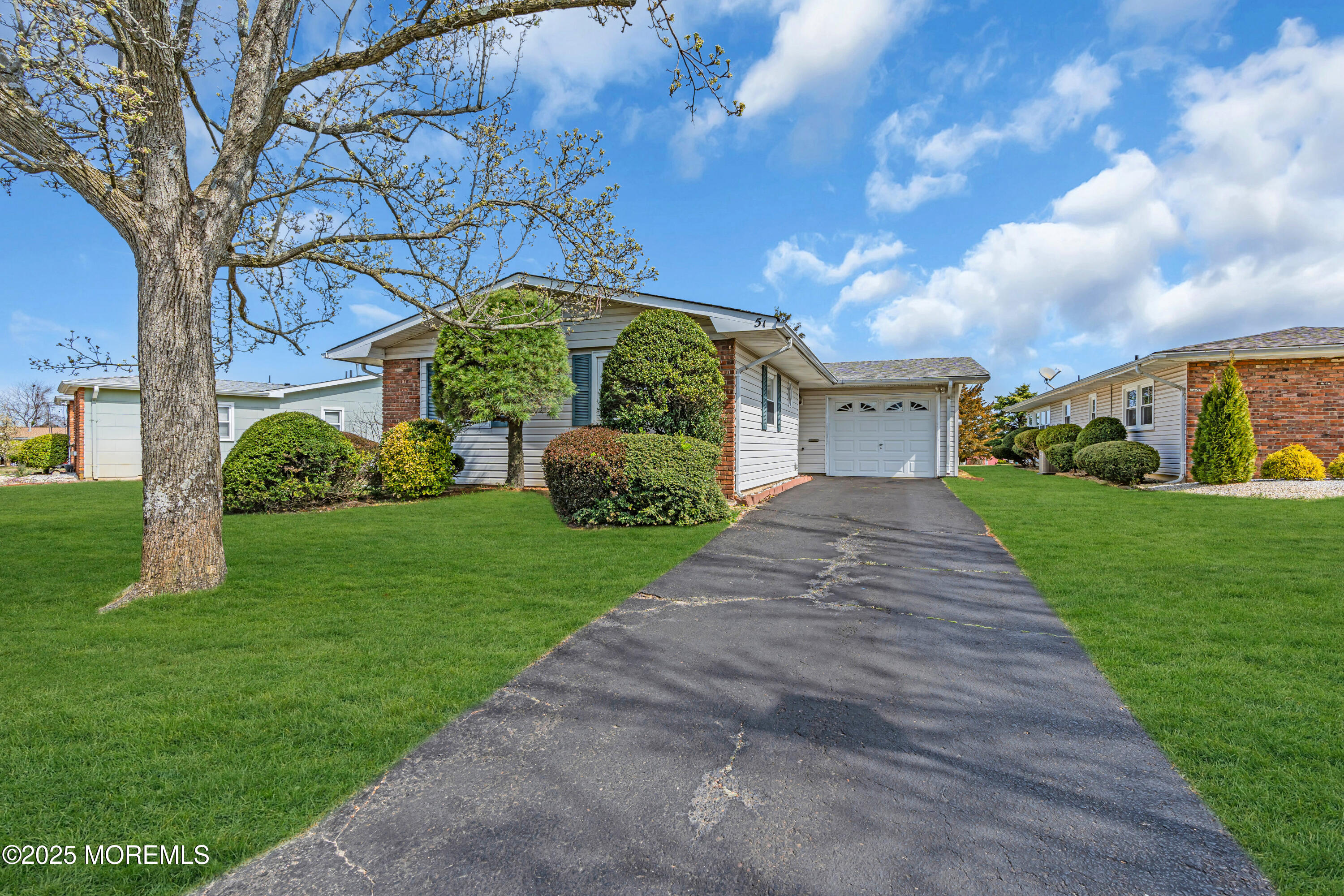 51 Tony Court, Brick, New Jersey image 5