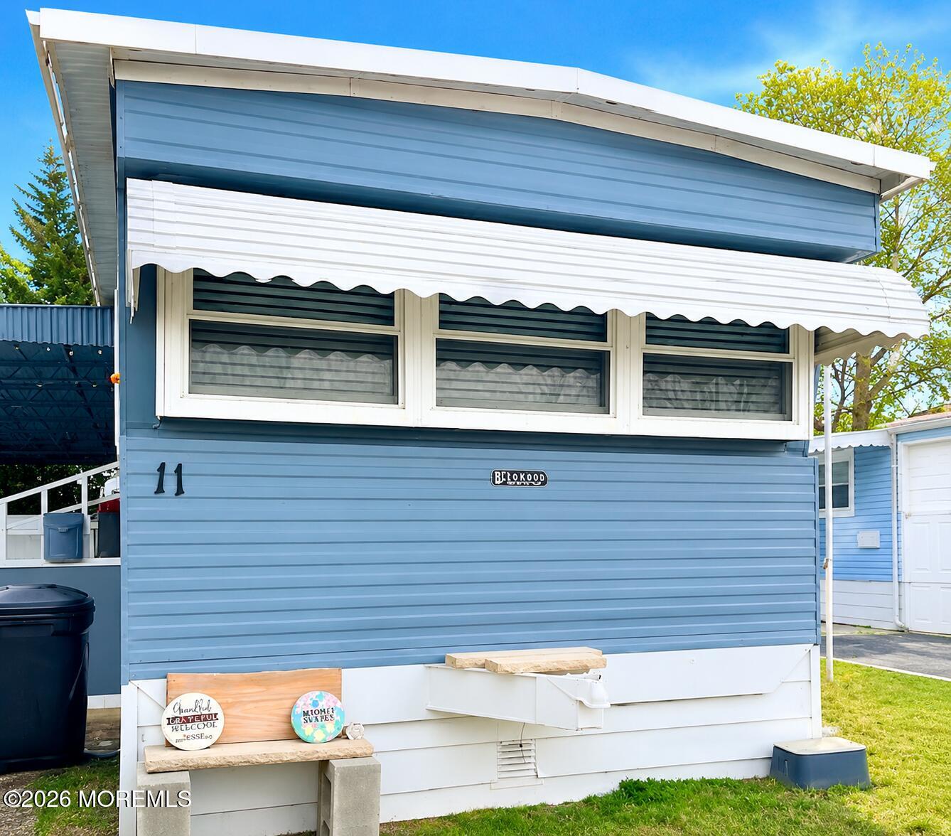 11 Bayshore Mobile