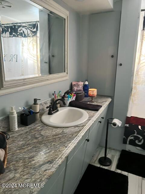 11 Bayshore Mobile