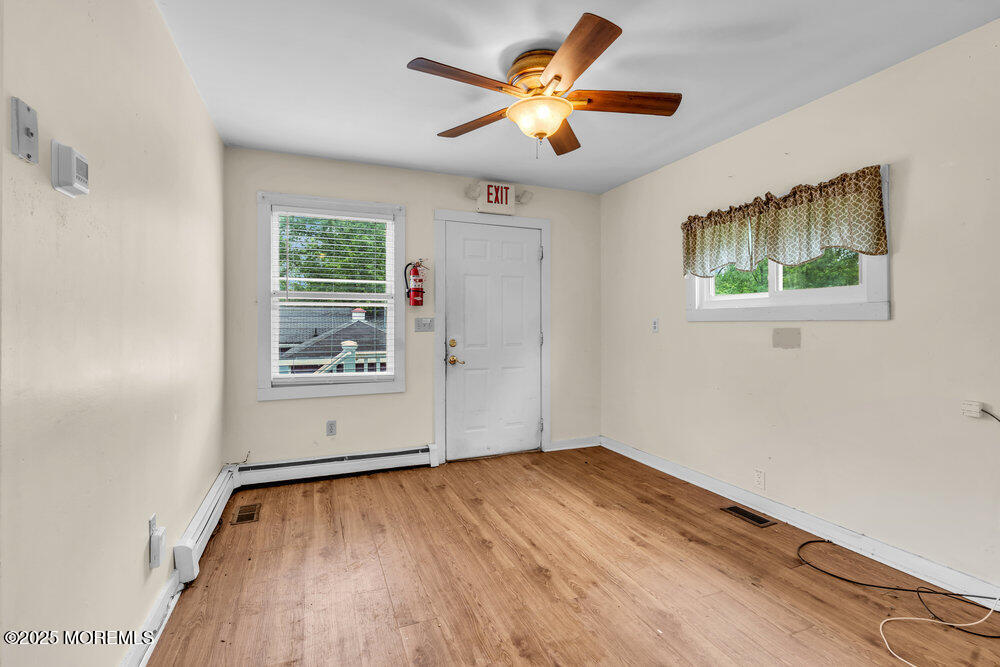12 Dey Street, Englishtown, New Jersey image 32
