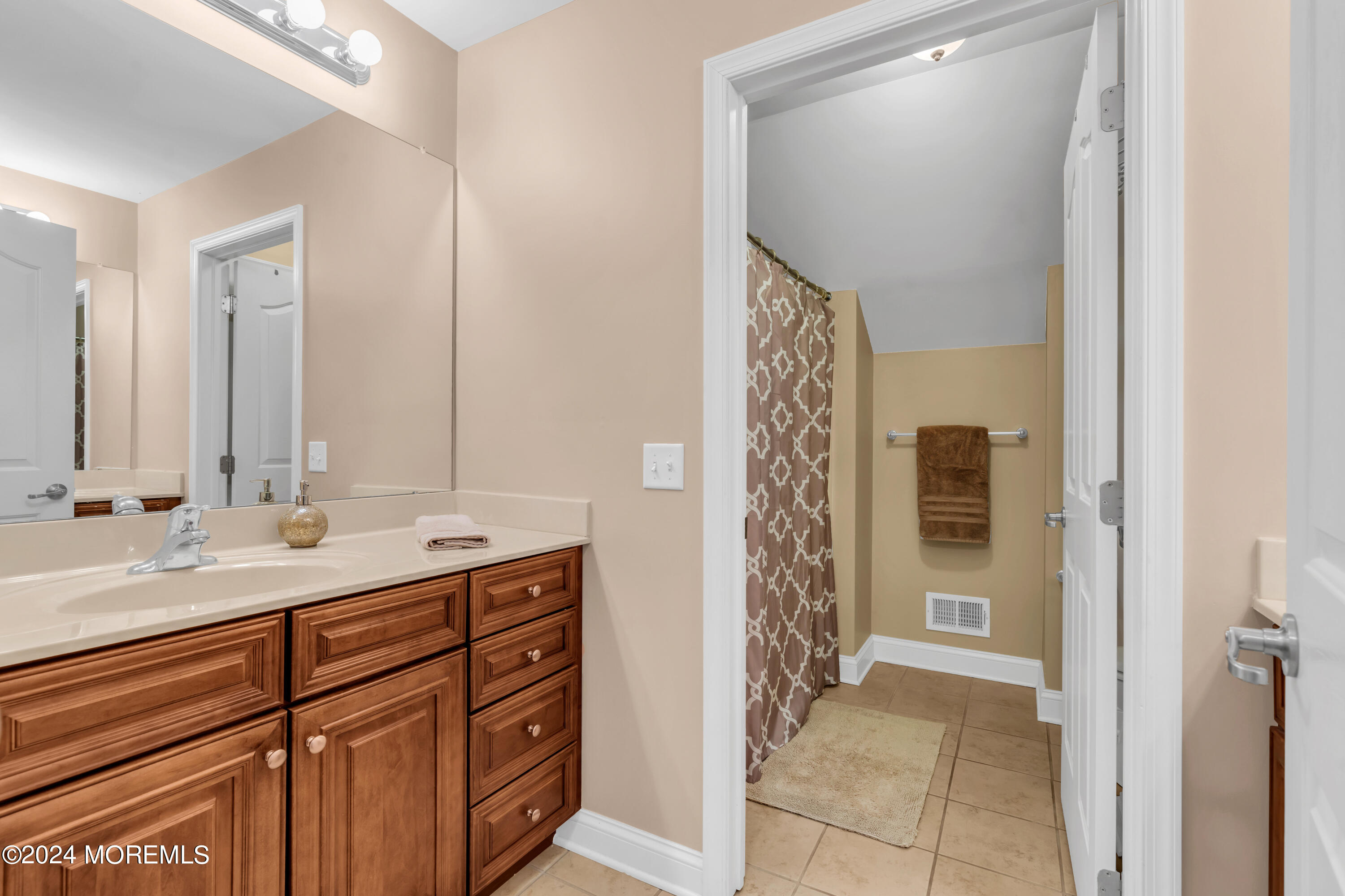 7 Colliers Court, Jackson, New Jersey image 30