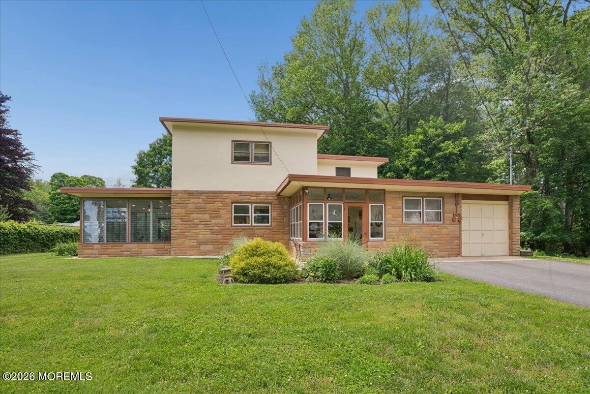 3 Cedar Court