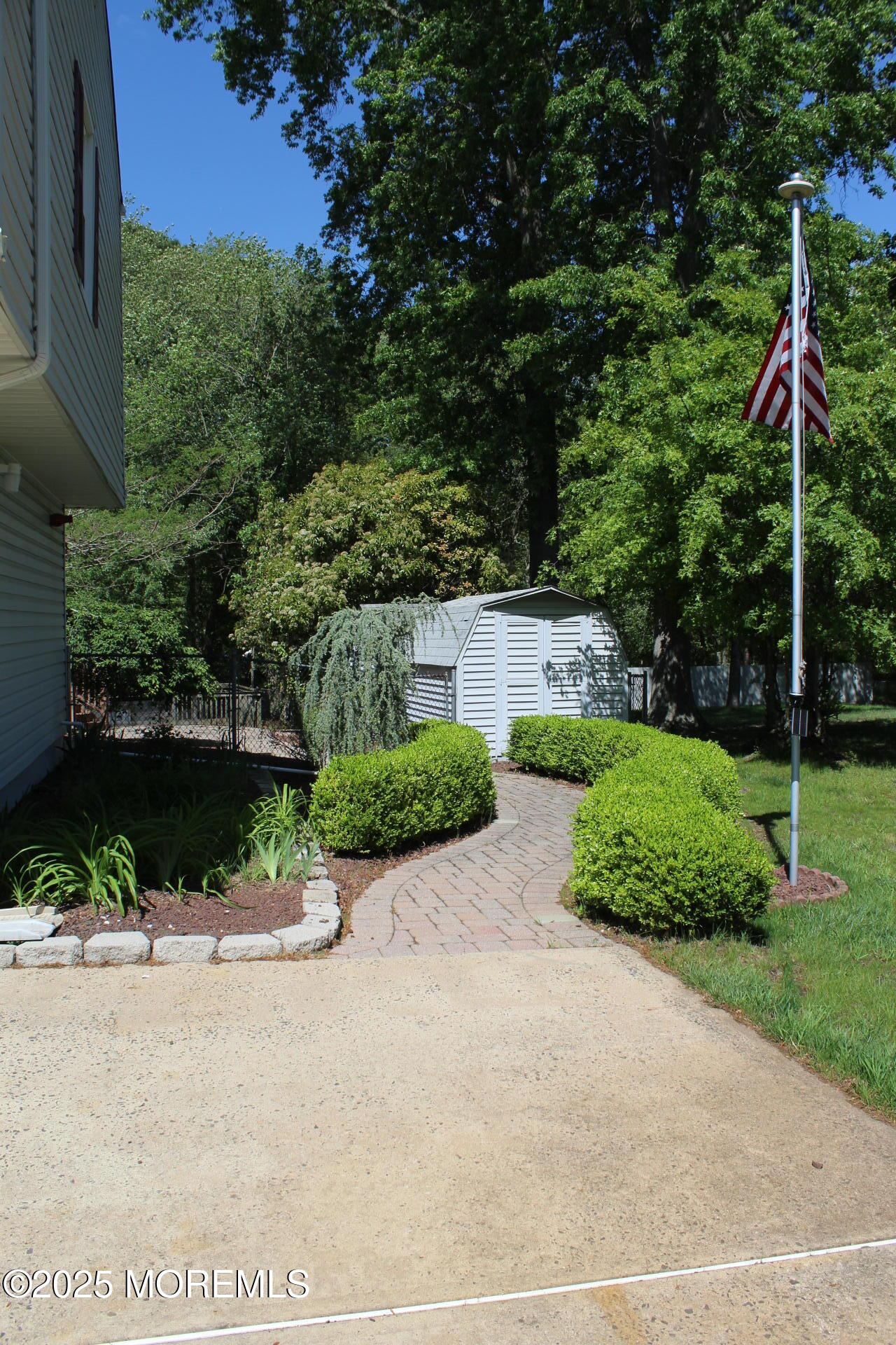 105 Darien Road, Howell, New Jersey image 4