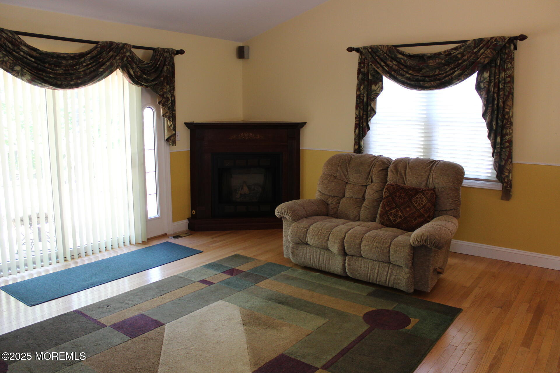 105 Darien Road, Howell, New Jersey image 35