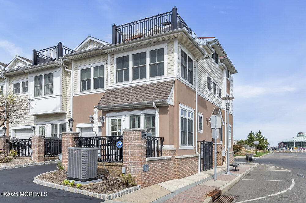 301 Lake Avenue #1, Asbury Park, New Jersey image 5