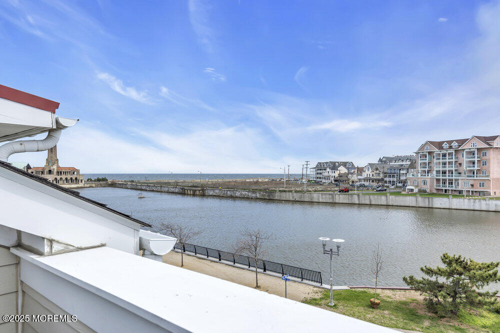 301 Lake Avenue #1, Asbury Park, New Jersey image 37