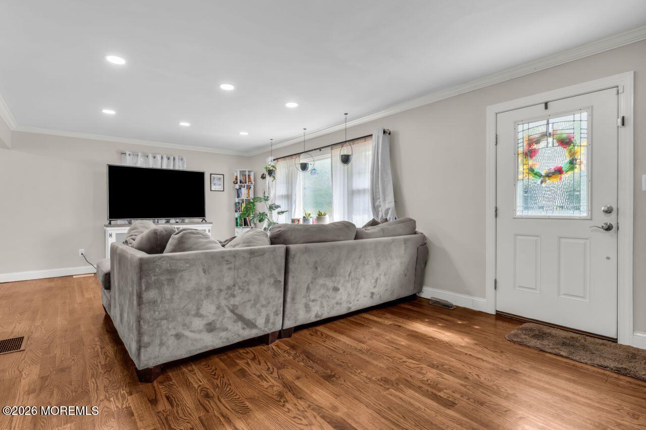 1405 Logan Road