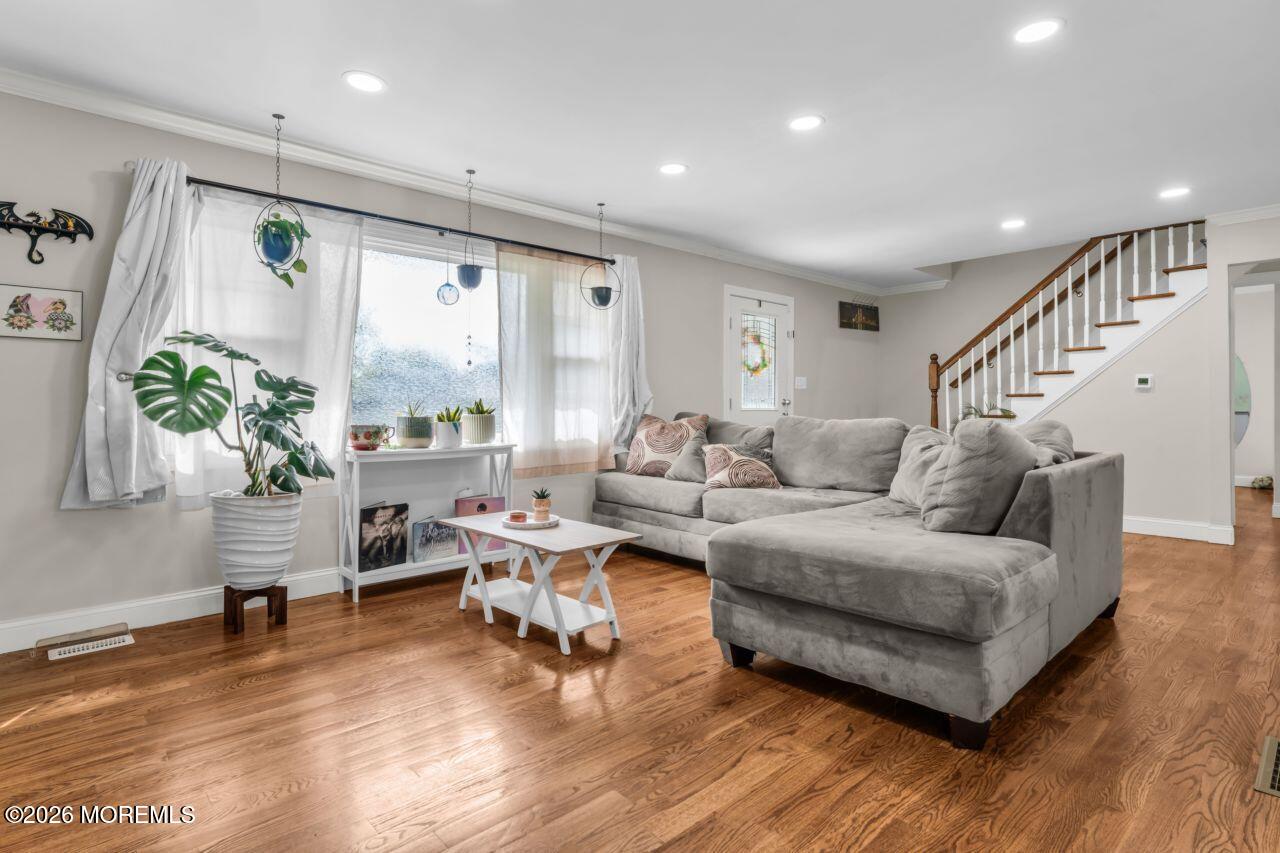 1405 Logan Road