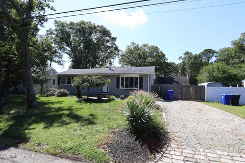 Homes For Rent - 709 Marys Drive<br/> Brick, NJ 08723